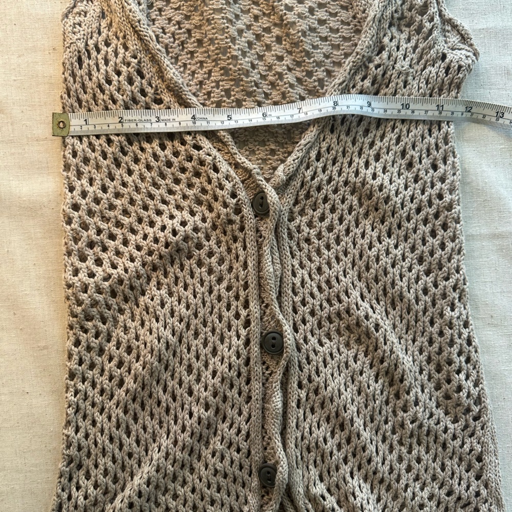Delia’s Y2K Open Knit Button-Front Sleeveless Cardigan Vest - Taupe XS women’s - Picture 7 of 7